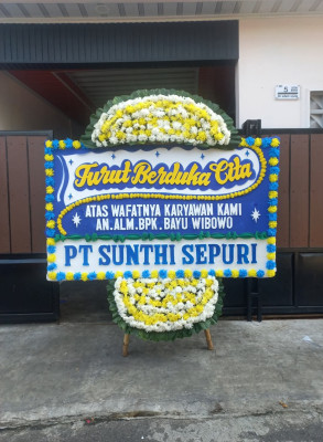 Papan Bunga Duka di Getasan